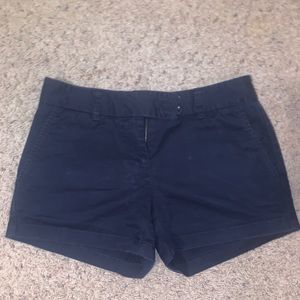 EUC navy blue women’s Vineyard Vines shorts